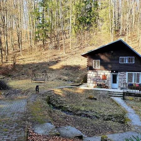 Horska Chata V Srdci Kremnickych Hor Banska Bystrica Exterior photo