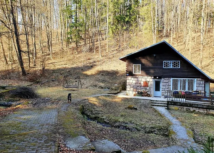 Horska Chata V Srdci Kremnickych Hor