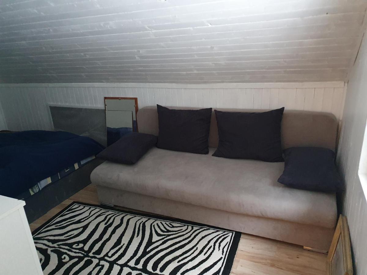 Horska V Srdci Kremnickych Hor Chalet Banska Bystrica
